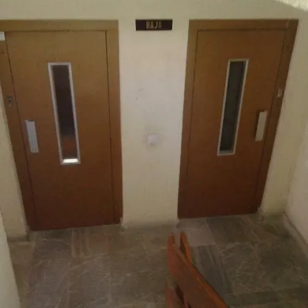 דירה Apartamento Con Sauna Sierra Nevada Edificio Saint Moritz Con Sauna גרנדה